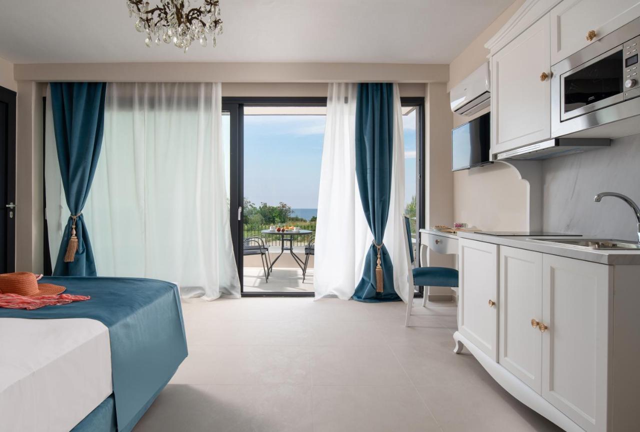 Mykoniatika Villas Nea Kallikrateia Exterior foto