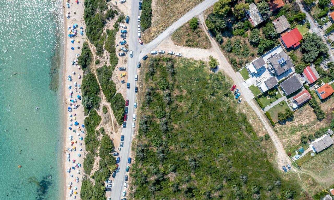 Mykoniatika Villas Nea Kallikrateia Exterior foto