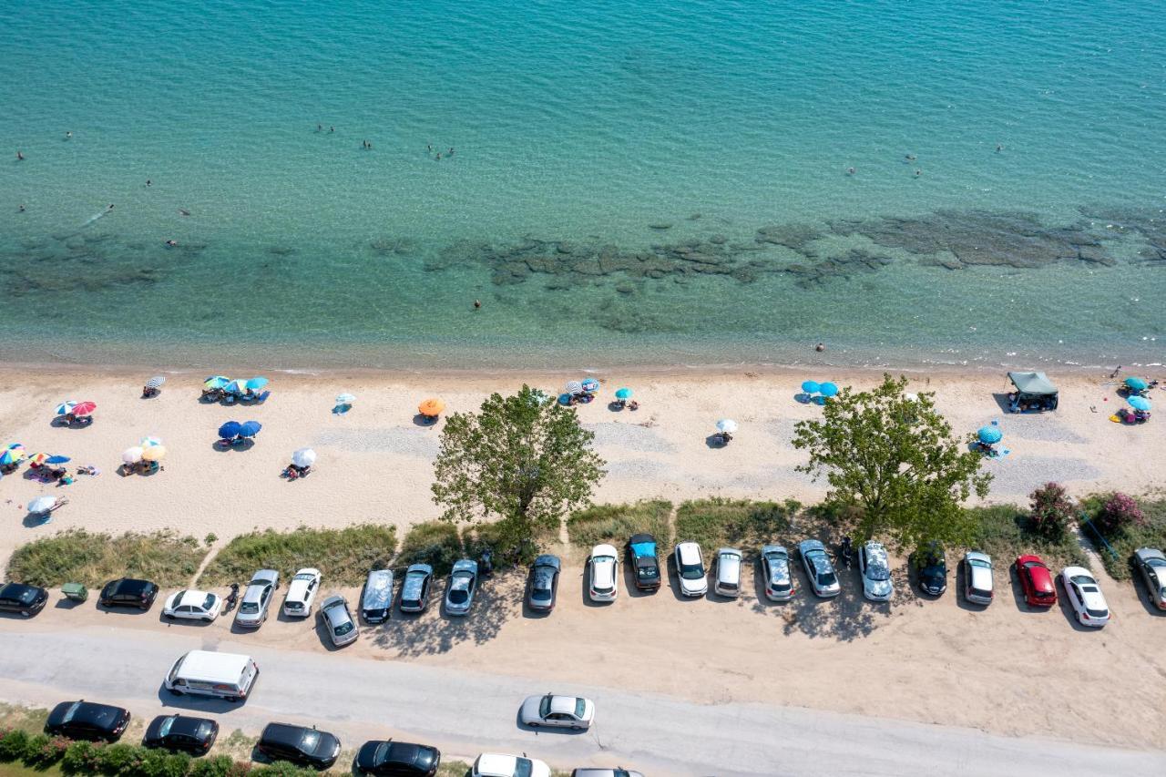 Mykoniatika Villas Nea Kallikrateia Exterior foto