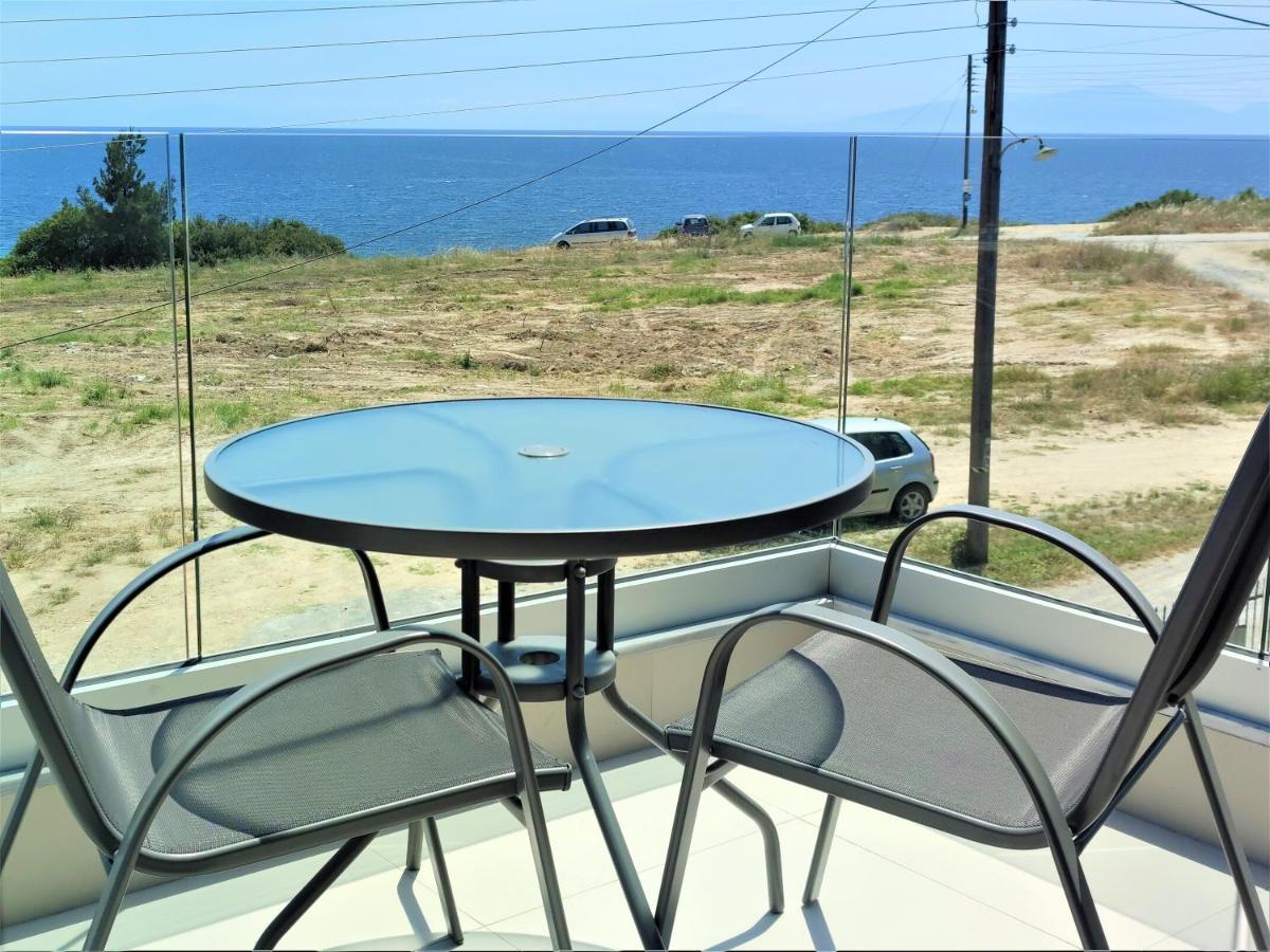Mykoniatika Villas Nea Kallikrateia Exterior foto