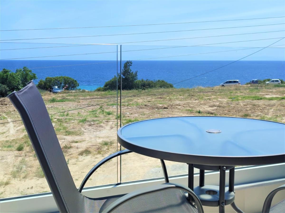 Mykoniatika Villas Nea Kallikrateia Exterior foto